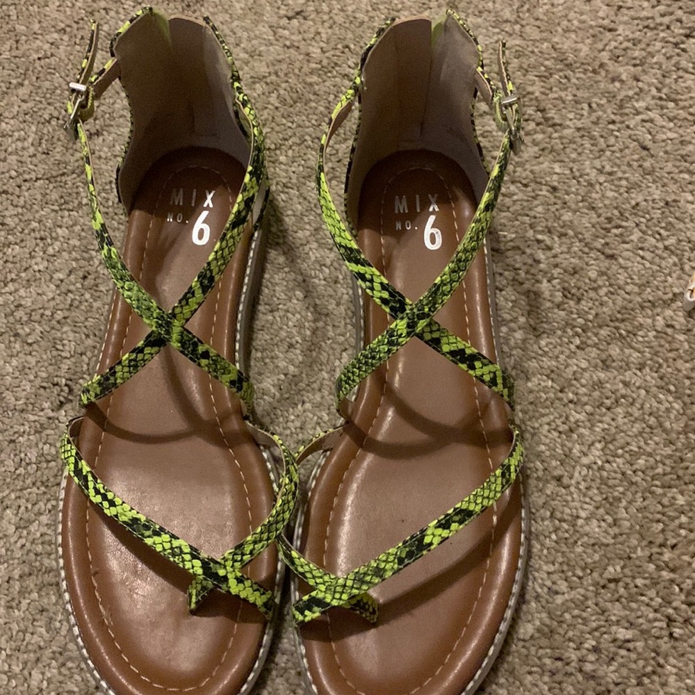 Size 10 sandals